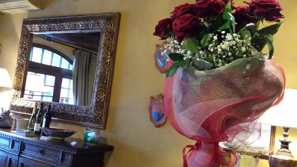 Hotel Torre Di San Martino Gazzola Di Rivalta Kültér fotó