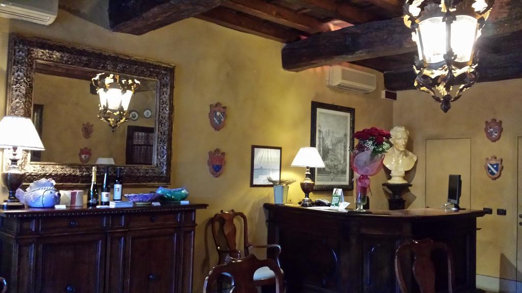Hotel Torre Di San Martino Gazzola Di Rivalta Kültér fotó