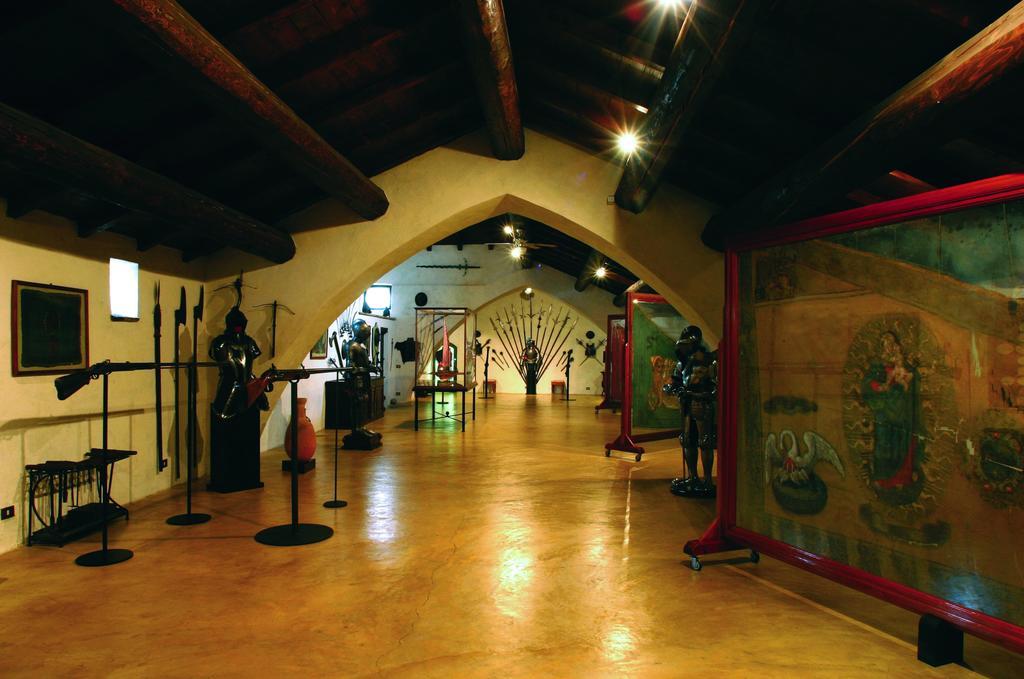 Hotel Torre Di San Martino Gazzola Di Rivalta Kültér fotó