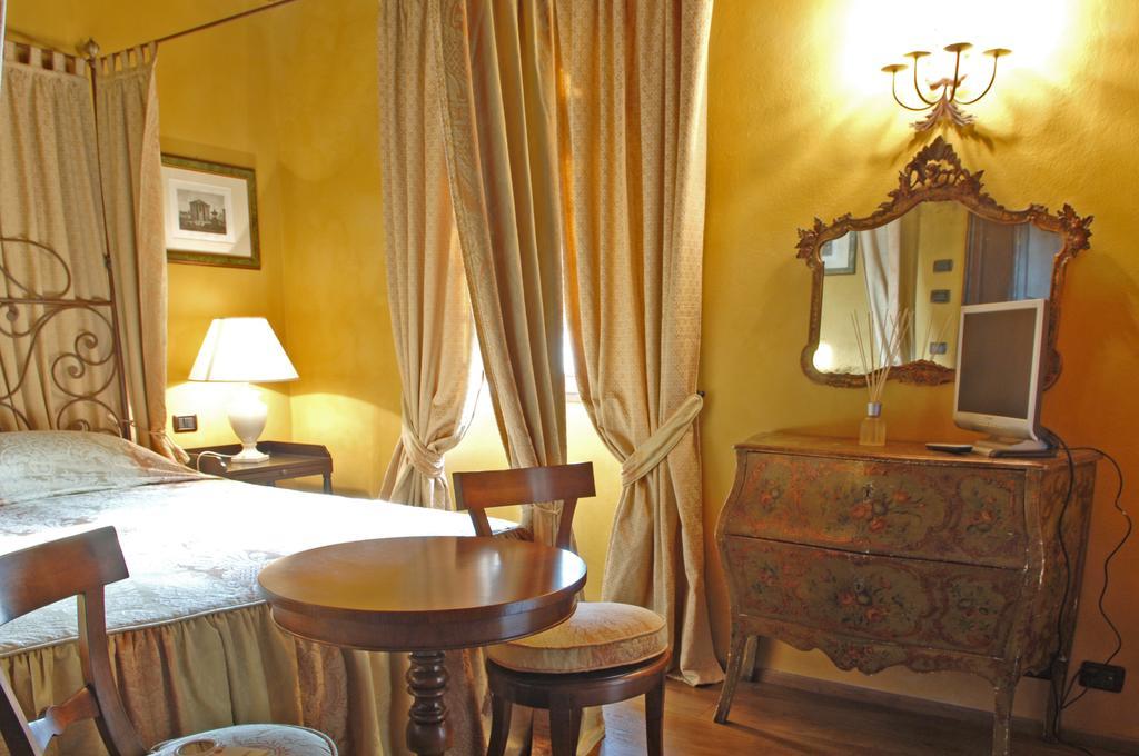 Hotel Torre Di San Martino Gazzola Di Rivalta Kültér fotó